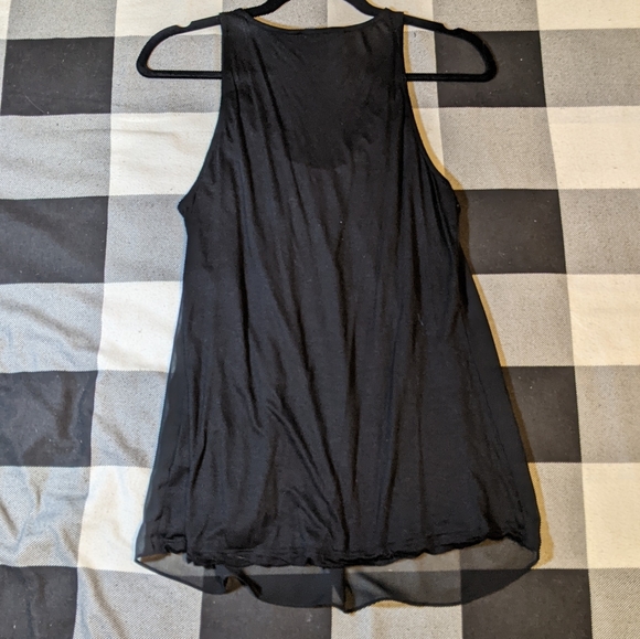 banana republic black sleeveless top - Picture 2 of 3